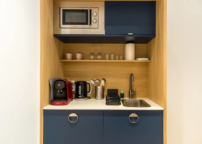 Modern Bright- Studio -Chueca